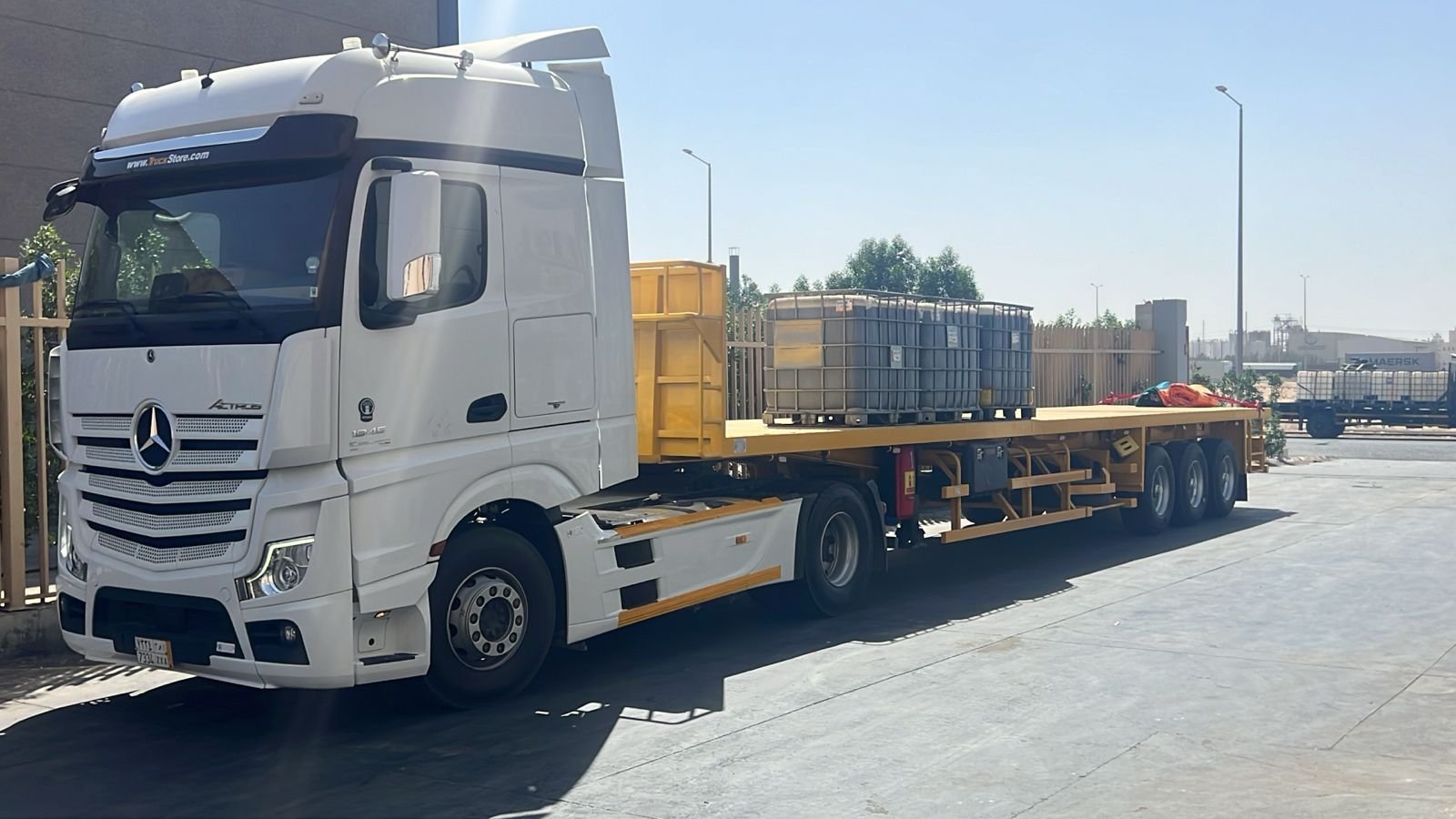 الخدمات اللوجستية